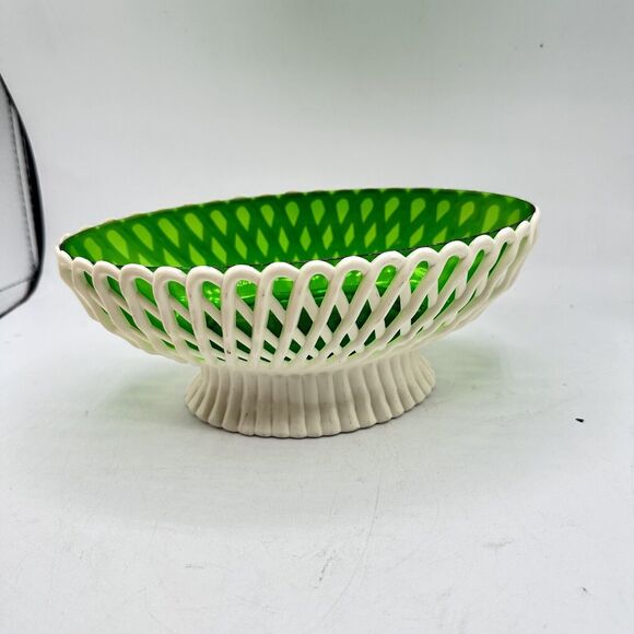 Vintage Regaline Footed Bowl Plastic Latticed Lace Green Insert MCM kitsch Decor - Picture 4 of 7